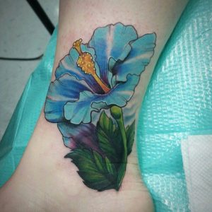 125+ Hibiscus Tattoos That Will Mesmerize People around You - Wild ...