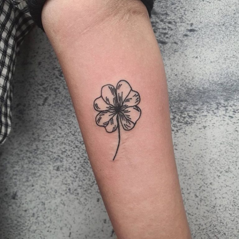 95 Four Leaf Clover Tattoo Ideas and Everything You Need to Know - Wild ...